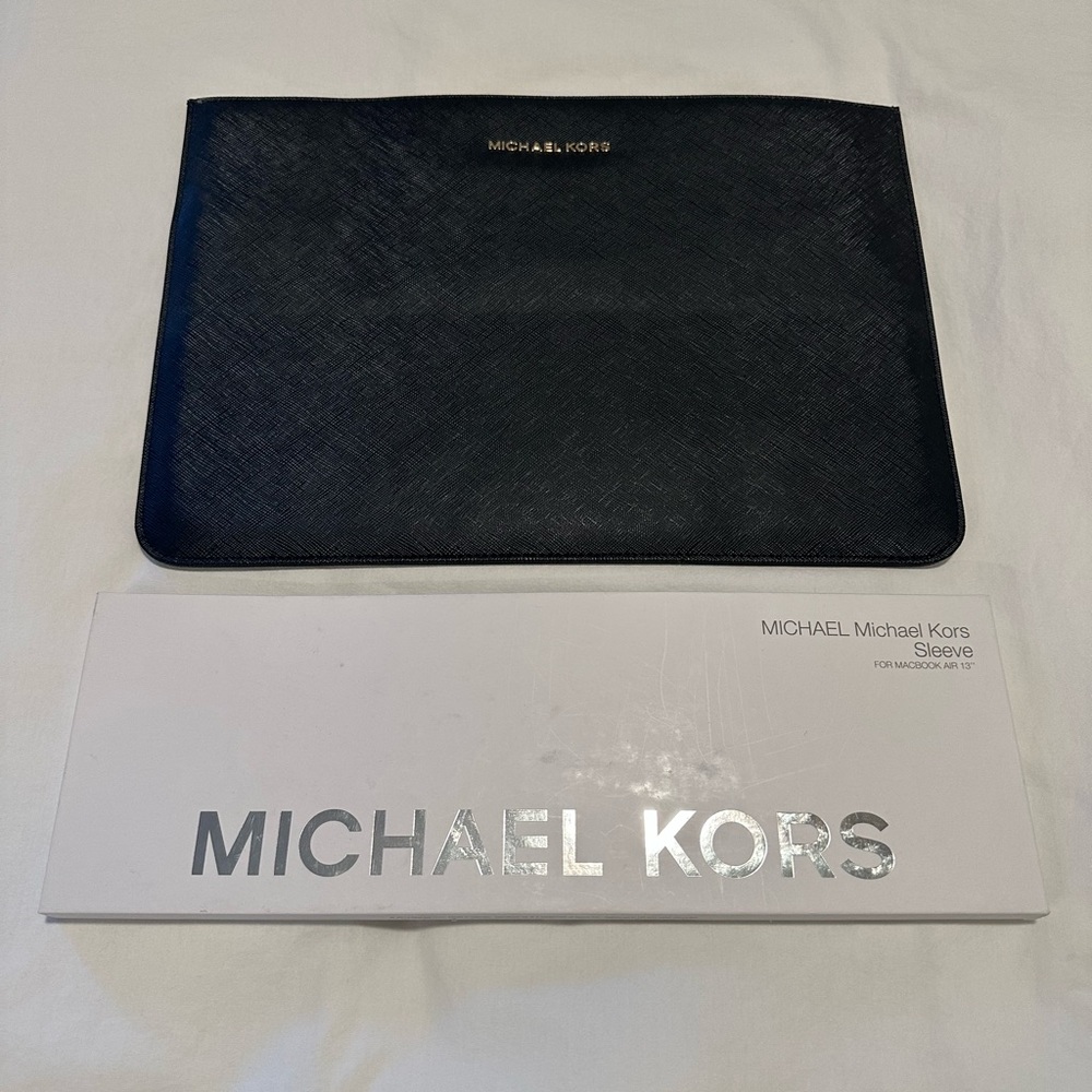 Michael Kors MacBook Air Black Sleeve 13”